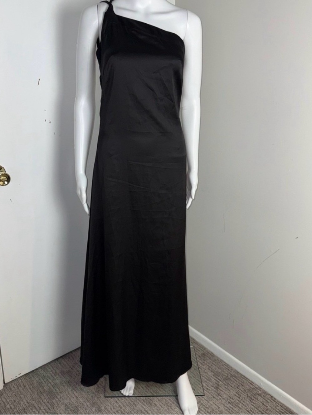 Commense Black Satin One Shoulder Backless Maxi Dress Evening Gown Minimalist - Picture 5 of 12